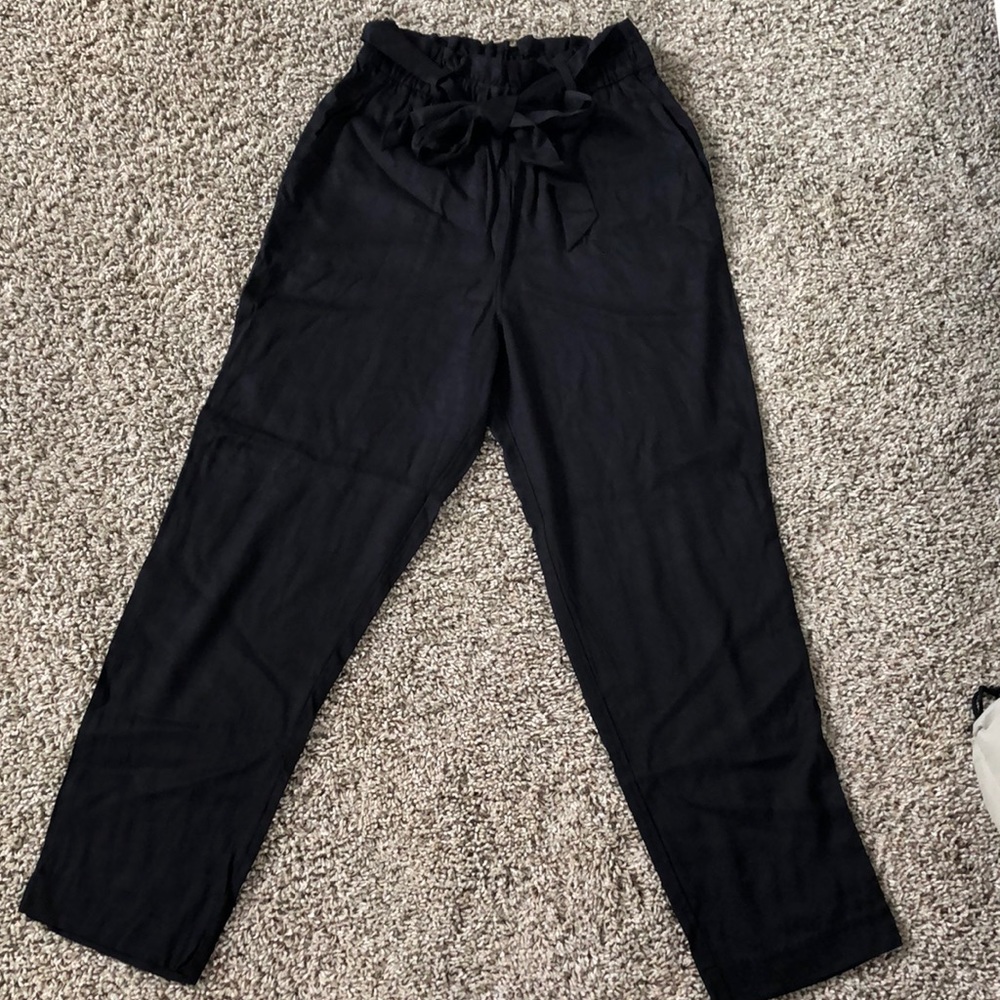 H&M- Black Wide-legged Pants